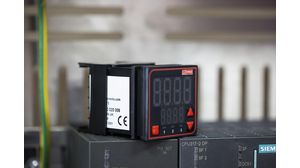 Temperaturregulator, 1SSR 2DO, Panelmontering, Analog / Termoelement / RTD, Pt100, PID, 240V