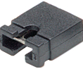 Eristetty C2700 Jumper, 3A, 1 x 2, 2.54mm Rasteri